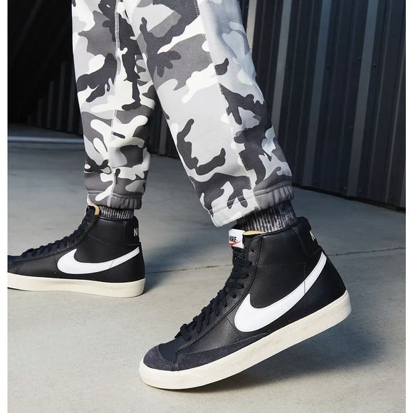 Nike Other - Nike Blazer Mid '77 Vintage Old Skool Black/Sail/Sail Sz Mens 11